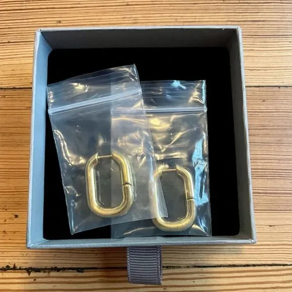 Miramira New York Lexington oval hoops. NWOT. - Picture 11 of 12